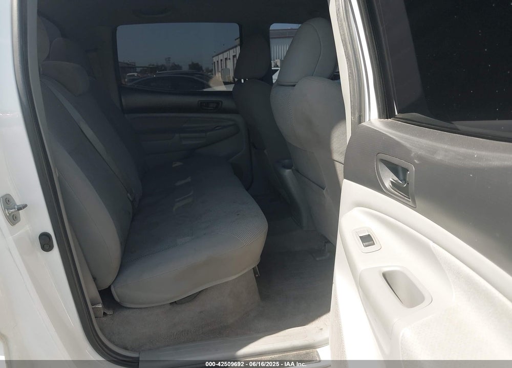 2011 TOYOTA TACOMA VIN: 3TMLU4EN7BM074531