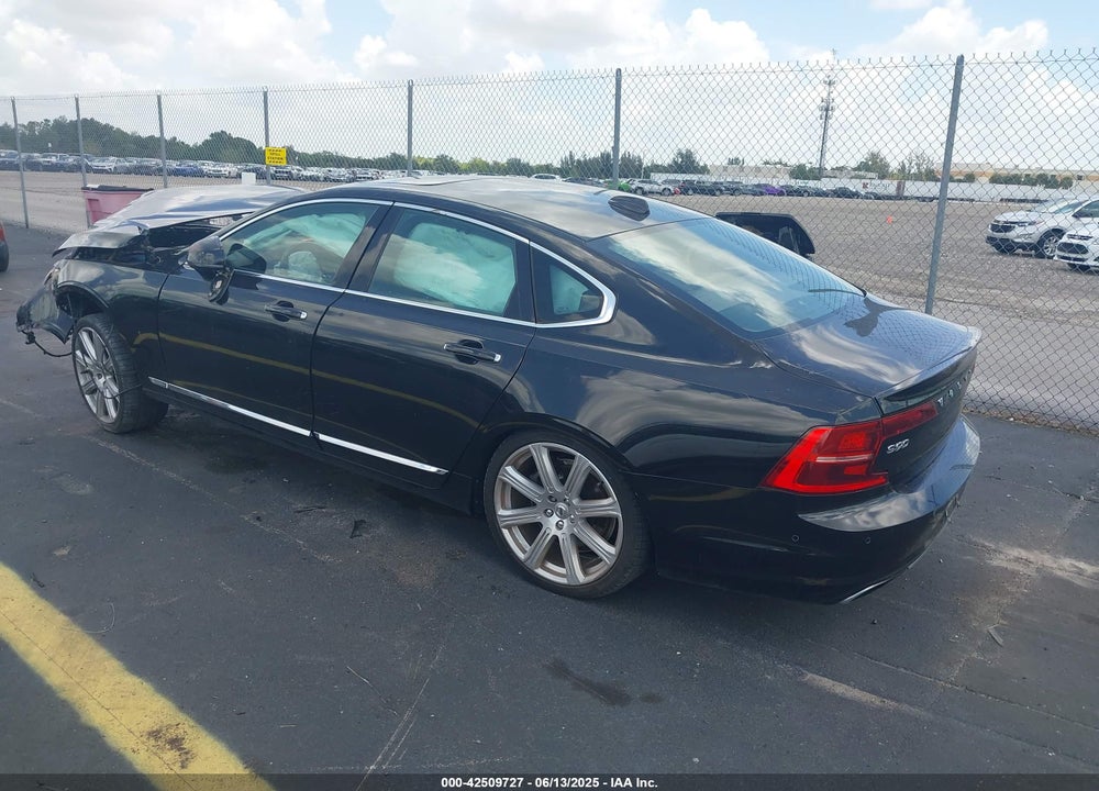 2017 VOLVO S90 T6 INSCRIPTION VIN: YV1A22ML0H1004936