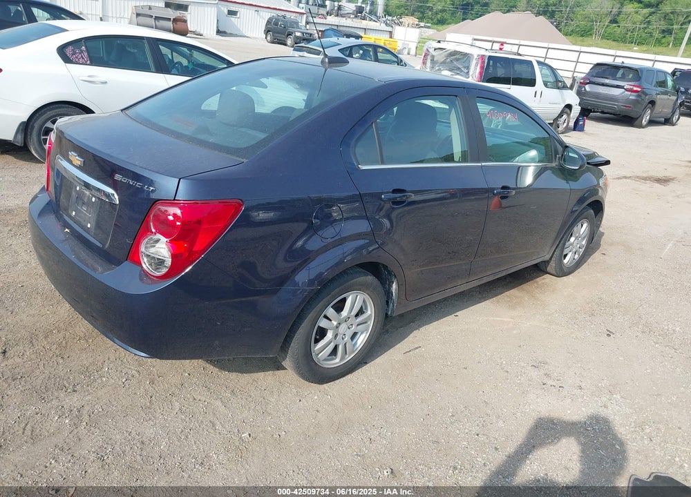 2016 CHEVROLET SONIC VIN: 1G1JC5SH2G4176264