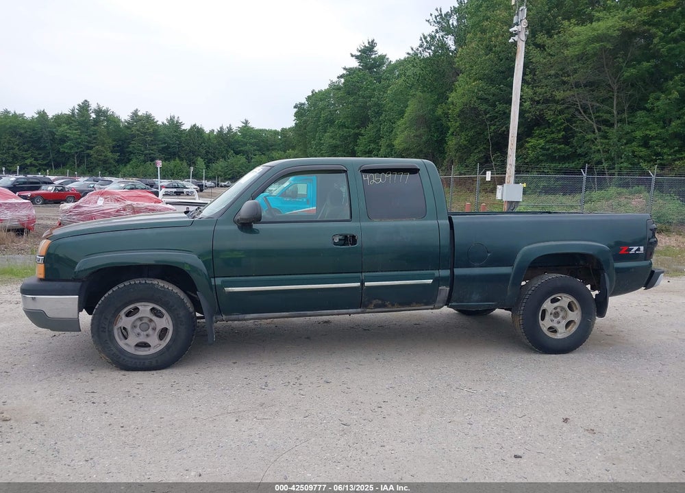 2004 CHEVROLET SILVERADO 1500 Z71 VIN: 2GCEK19T841388429