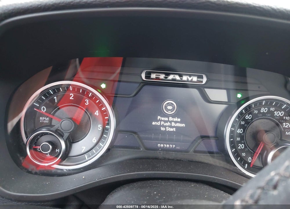 2019 RAM 1500 LAIE  4X2 5'7 BOX VIN: 1C6RREJT3KN502713