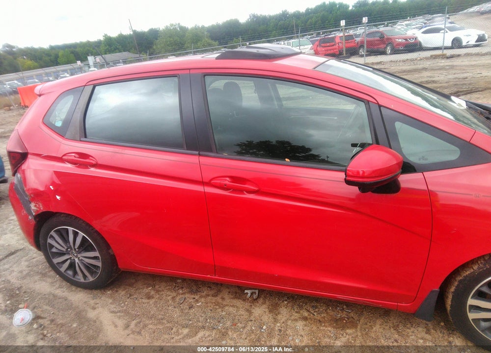 2015 HONDA FIT EX/EX-L VIN: 3HGGK5H87FM748638