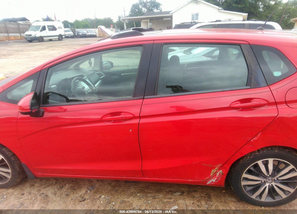 2015 HONDA FIT EX/EX-L VIN: 3HGGK5H87FM748638