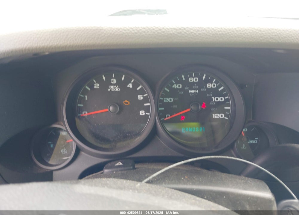 2008 CHEVROLET SILVERADO 1500 VIN: 1GCEC14XX8Z185594