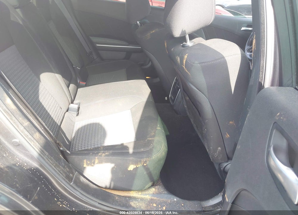 2021 DODGE CHARGER VIN: 2C3CDXHG0MH531992