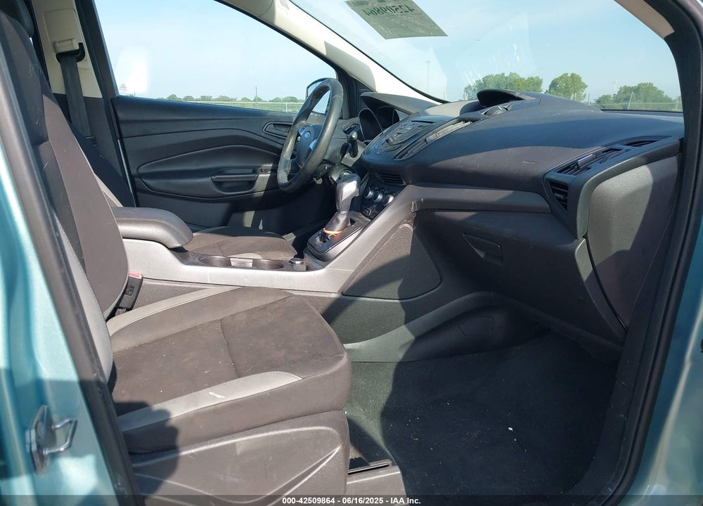 2013 FORD ESCAPE VIN: 1FMCU0F76DUB78981