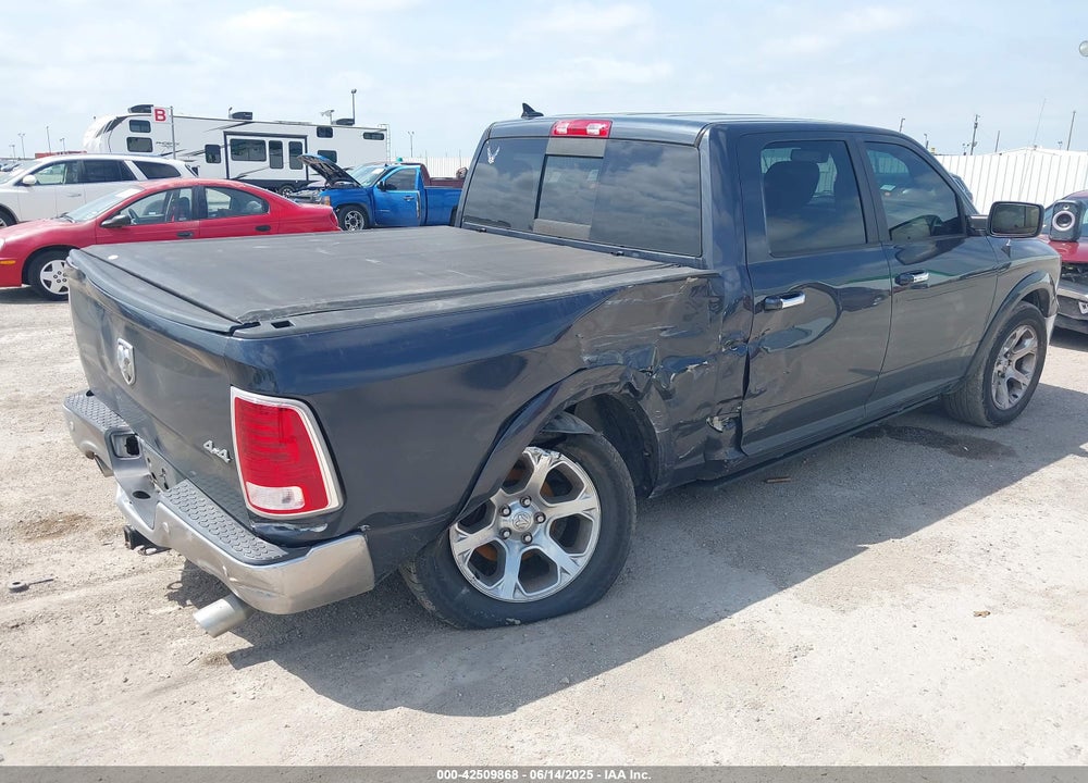 2016 RAM 1500 VIN: 1C6RR7NT7GS152419