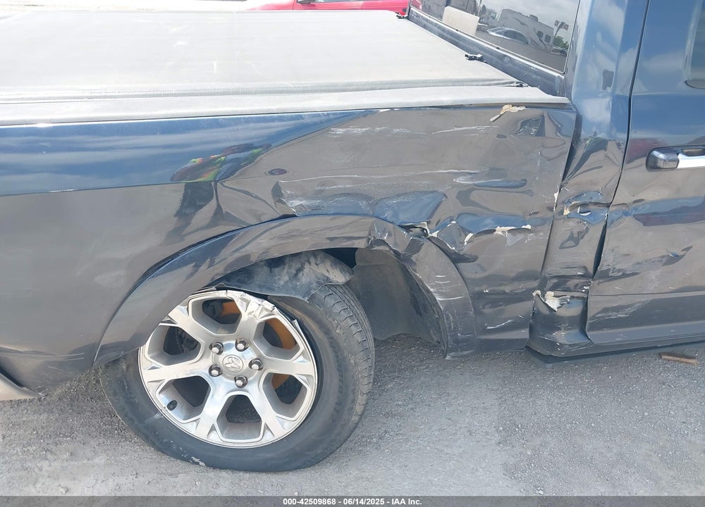 2016 RAM 1500 VIN: 1C6RR7NT7GS152419