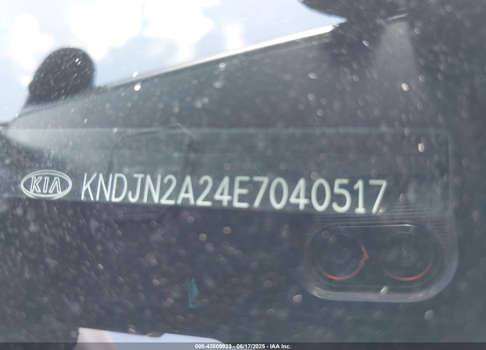 2014 KIA SOUL VIN: KNDJN2A24E7040517
