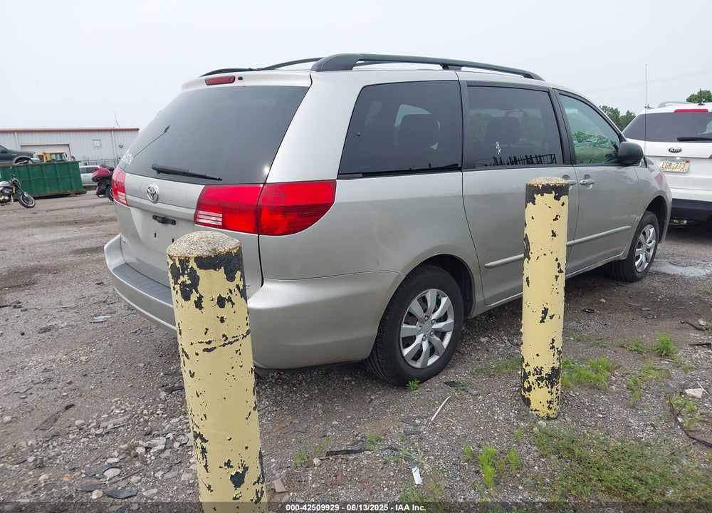 2004 TOYOTA SIENNA LE VIN: 5TDZA23C04S105873