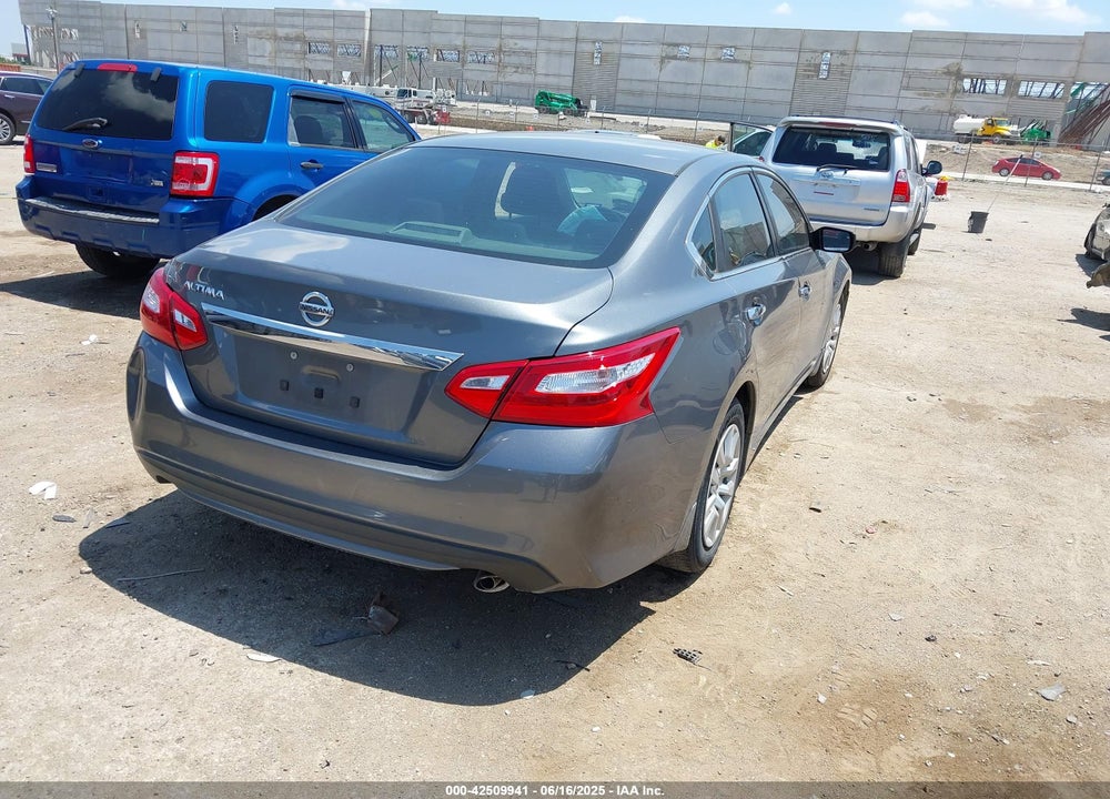 2017 NISSAN ALTIMA VIN: 1N4AL3AP5HN328365