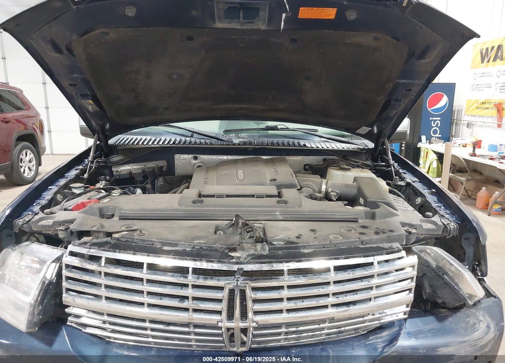 2013 LINCOLN NAVIGATOR L VIN: 5LMJJ3J59DEL03342