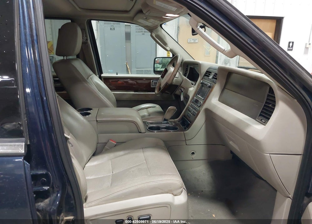 2013 LINCOLN NAVIGATOR L VIN: 5LMJJ3J59DEL03342
