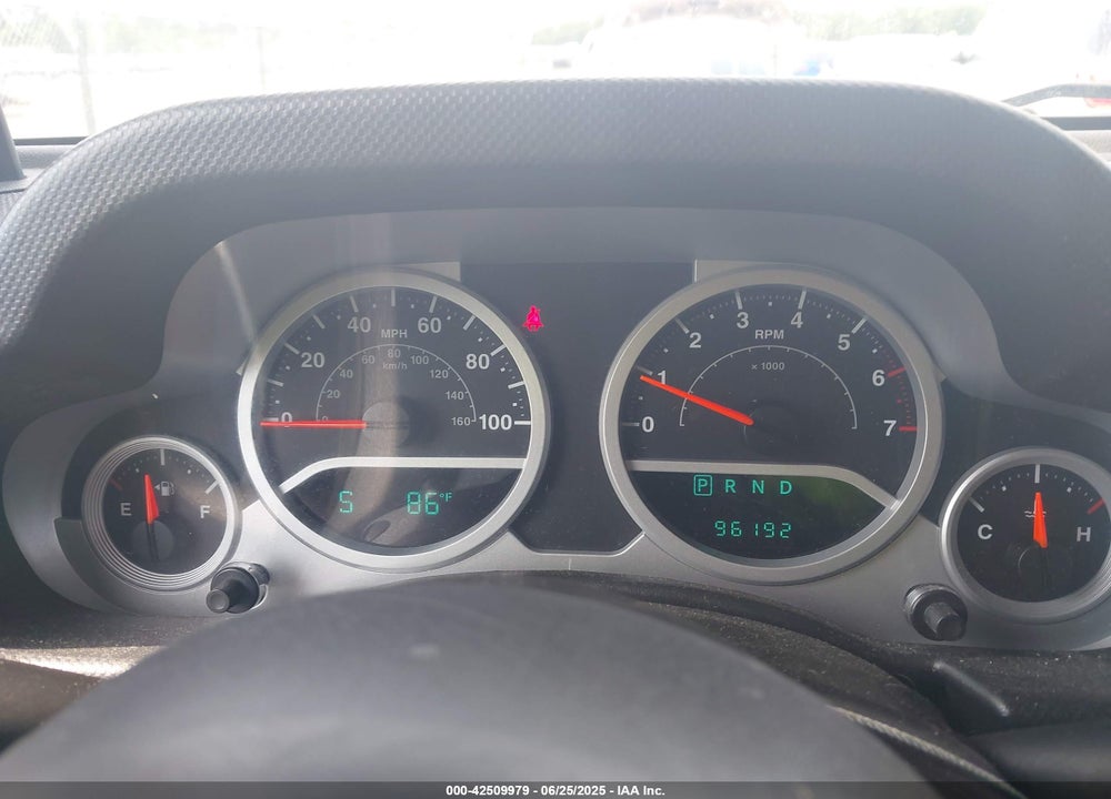 2007 JEEP WRANGLER / VIN: 1J4GA591X7L117415