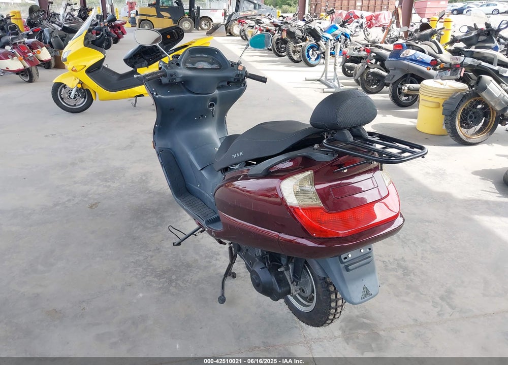 2006 TANK URBANTOUR VIN: 3CG3E2K4163000212