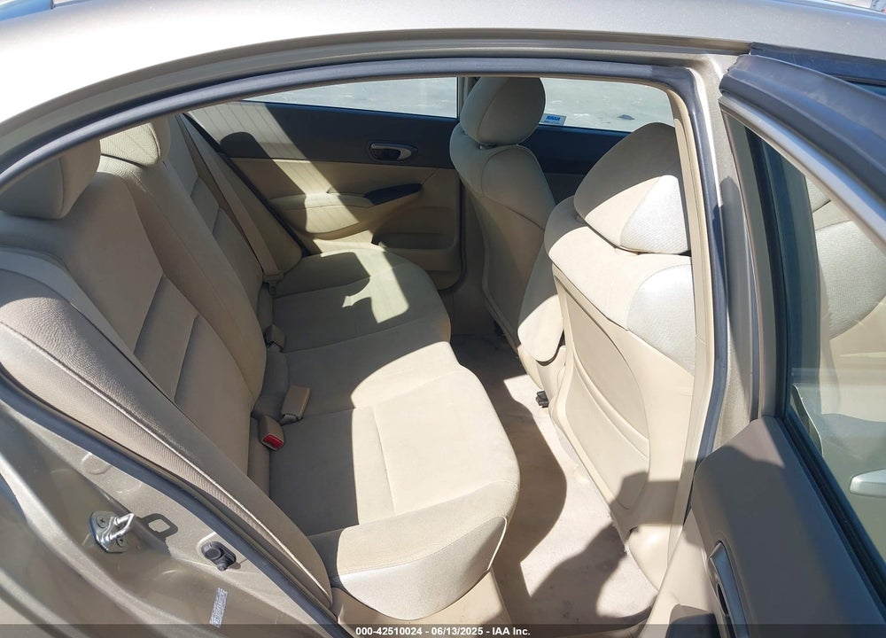 2007 HONDA CIVIC LX VIN: 1HGFA16537L118070