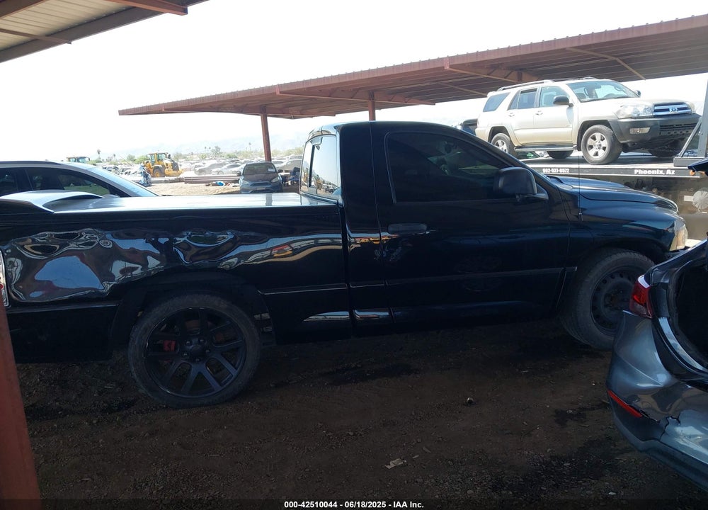 2005 DODGE RAM 1500 SRT-10 VIN: 3D7HA16H35G776845