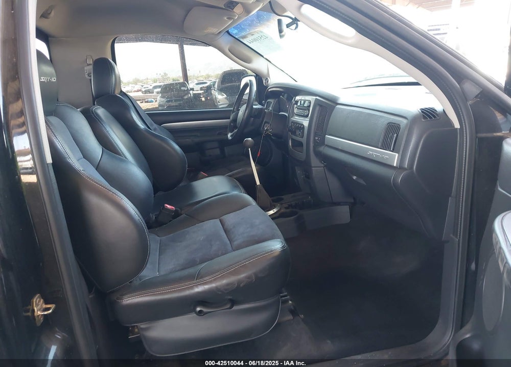 2005 DODGE RAM 1500 SRT-10 VIN: 3D7HA16H35G776845