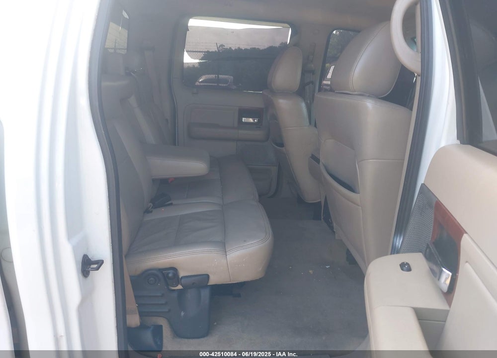 2005 FORD F-150 LARIAT/XLT VIN: 1FTPW12515FB55060