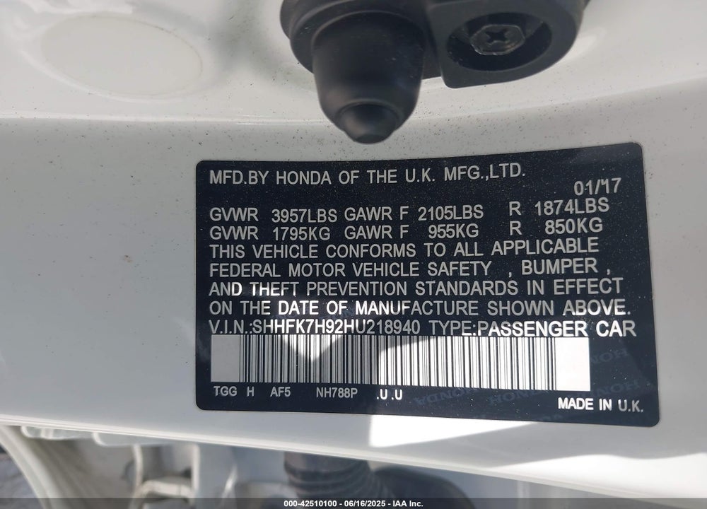 2017 HONDA CIVIC VIN: SHHFK7H92HU218940