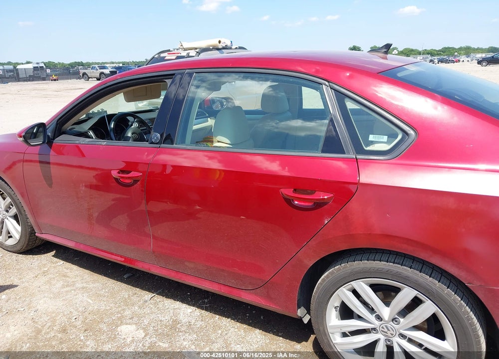 2019 VOLKSWAGEN PASSAT VIN: 1VWLA7A36KC008047
