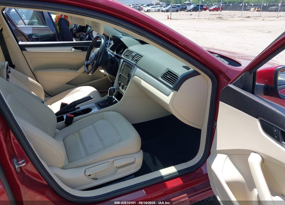 2019 VOLKSWAGEN PASSAT VIN: 1VWLA7A36KC008047