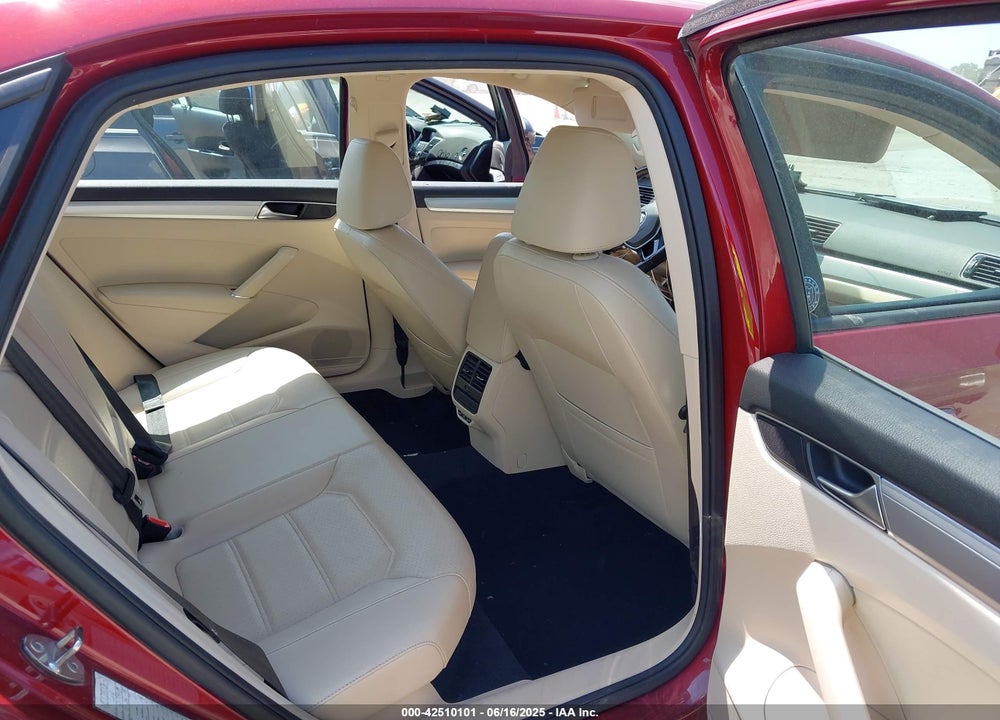 2019 VOLKSWAGEN PASSAT VIN: 1VWLA7A36KC008047