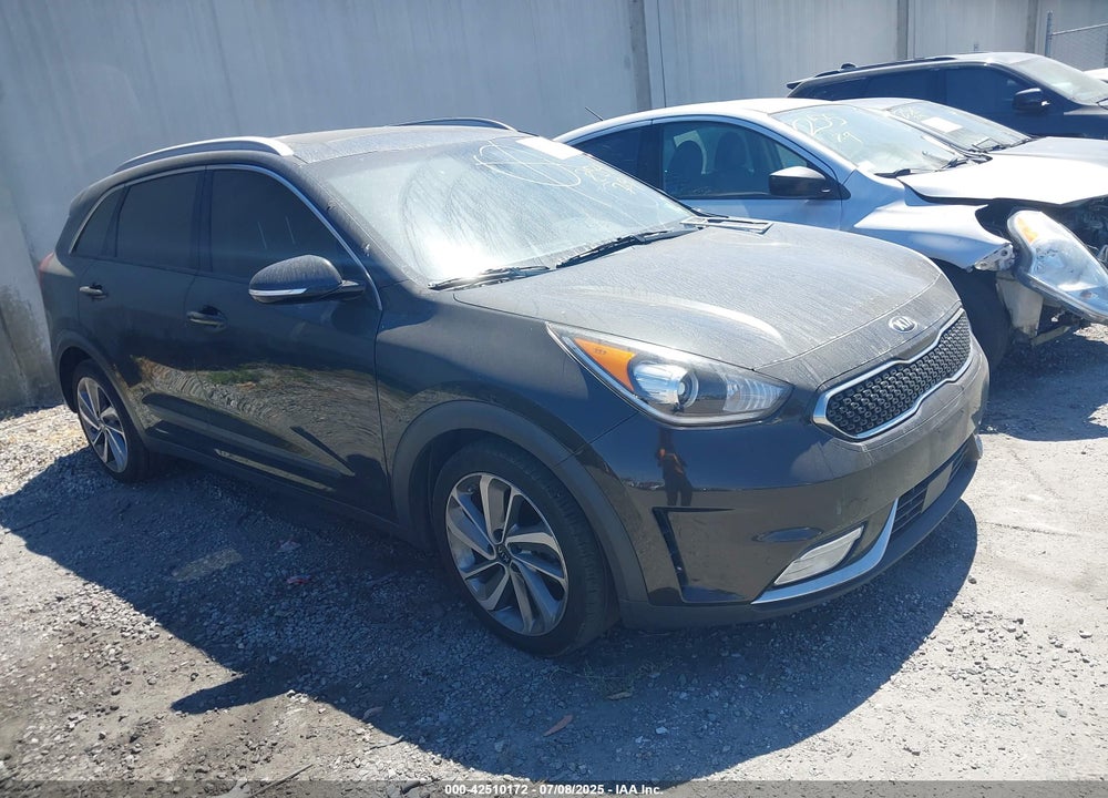 2017 KIA NIRO TOURING VIN: KNDCE3LC0H5053477