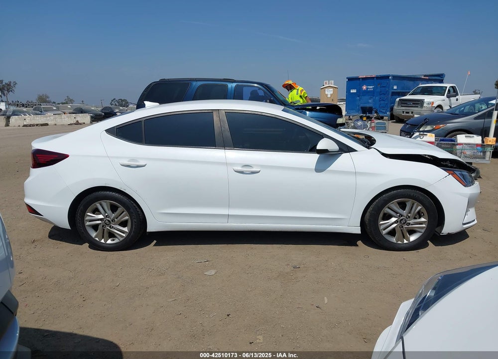 2019 HYUNDAI ELANTRA SEL VIN: 5NPD84LF1KH434810