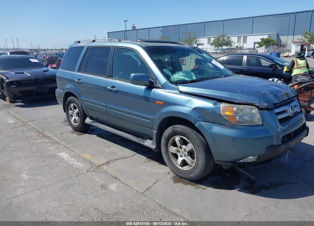2007 HONDA PILOT VIN: 5FNYF28527B006357