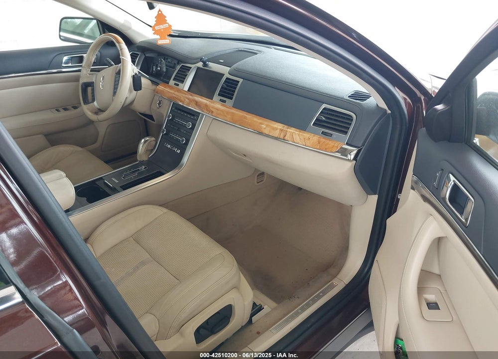2009 LINCOLN MKS VIN: 1LNHM93R89G608886