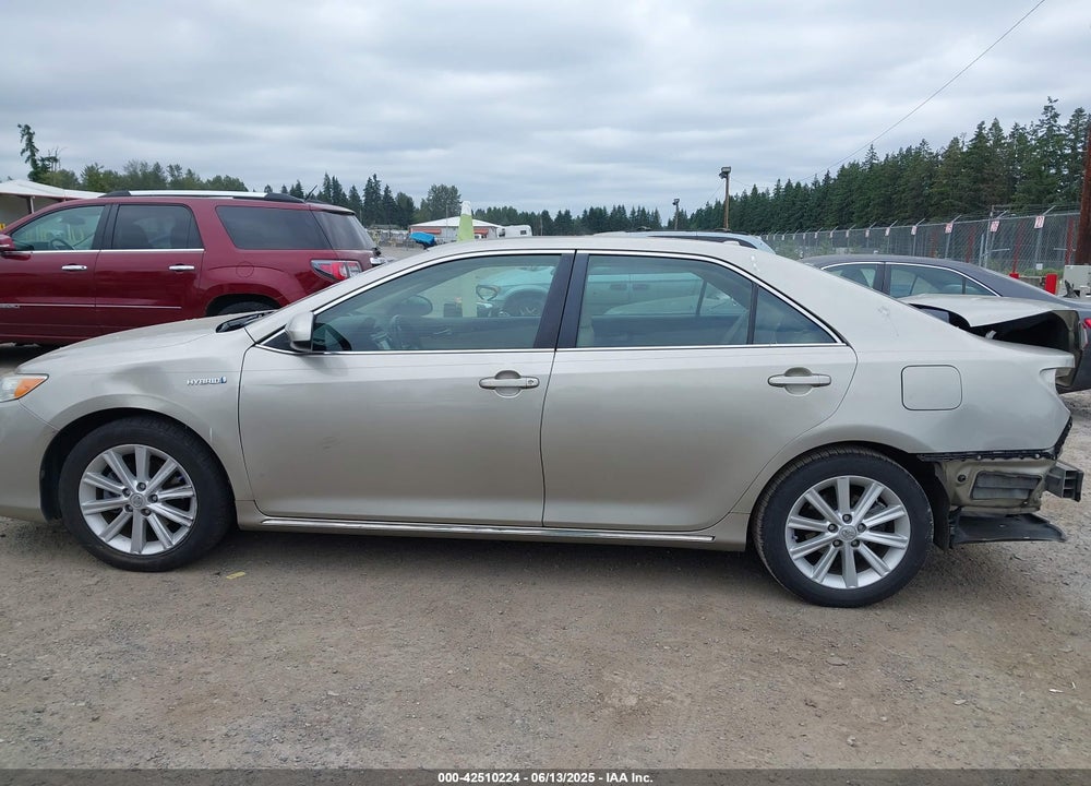 2014 TOYOTA CAMRY HYBRID XLE VIN: 4T1BD1FK9EU115574