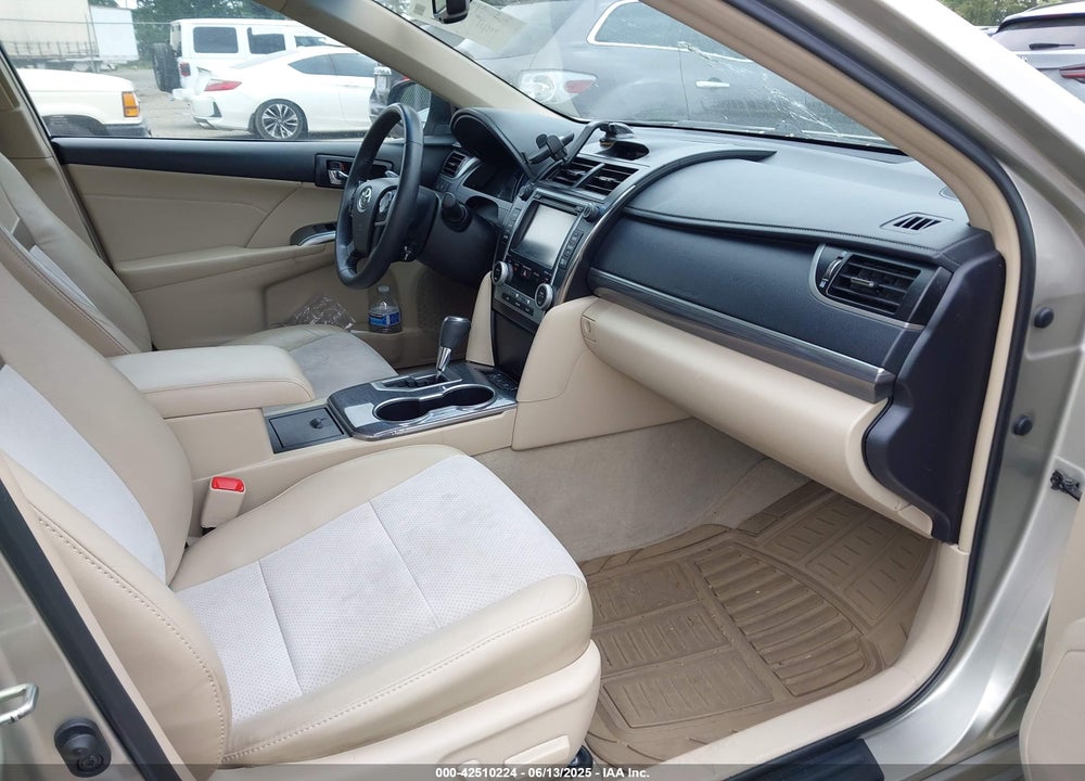 2014 TOYOTA CAMRY HYBRID XLE VIN: 4T1BD1FK9EU115574