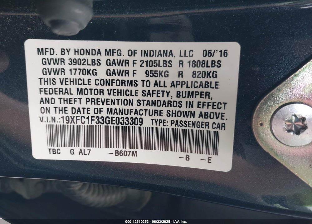 2016 HONDA CIVIC VIN: 19XFC1F33GE033309