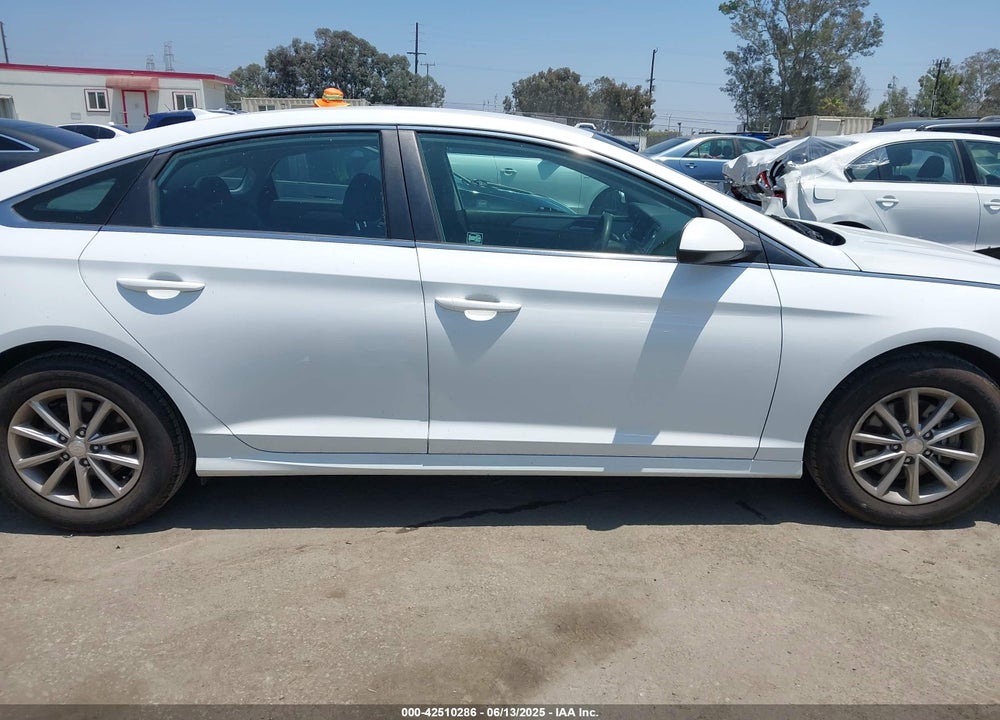 2019 HYUNDAI SONATA VIN: 5NPE24AF6KH770543