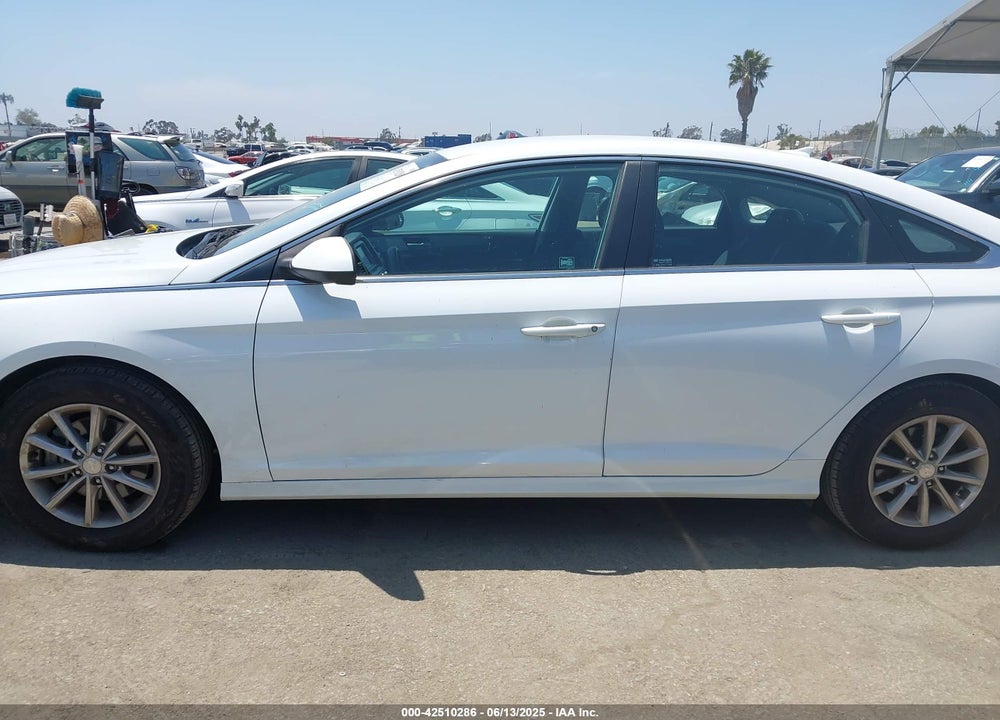 2019 HYUNDAI SONATA VIN: 5NPE24AF6KH770543
