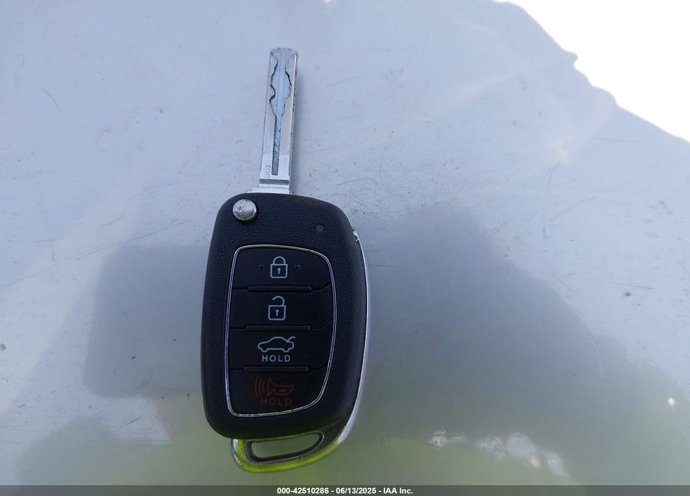 2019 HYUNDAI SONATA VIN: 5NPE24AF6KH770543