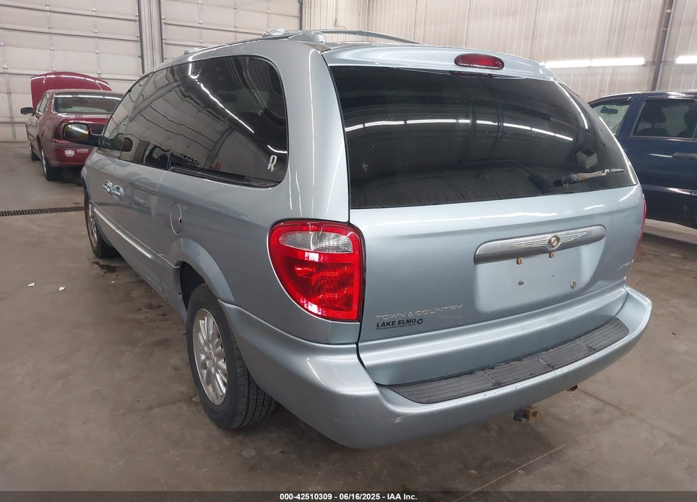 2003 CHRYSLER TOWN & COUNTRY LIMITED VIN: 2C8GP64LX3R234110