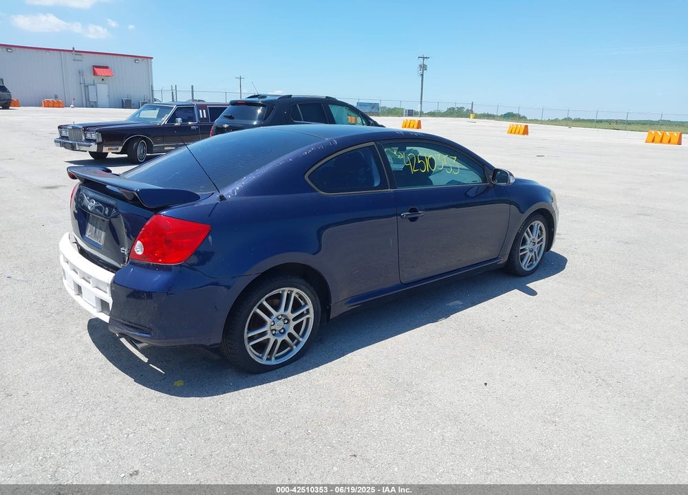 2007 SCION TC VIN: JTKDE177370164437
