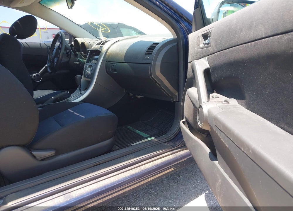 2007 SCION TC VIN: JTKDE177370164437