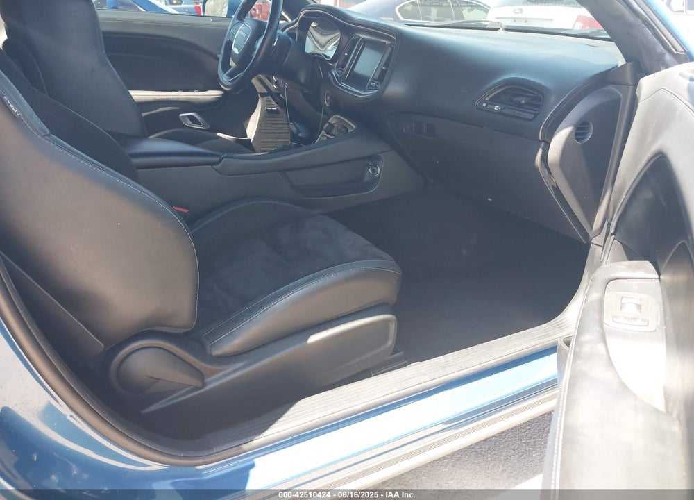 2021 DODGE CHALLENGER VIN: 2C3CDZJG6MH533137