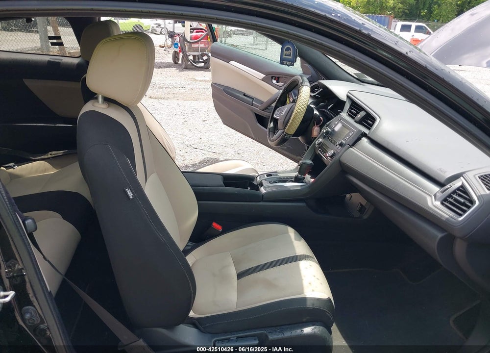 2016 HONDA CIVIC VIN: 2HGFC4B09GH315778