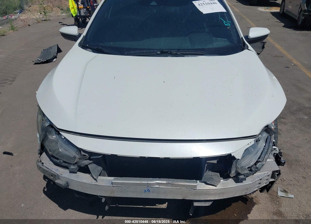 2019 HONDA CIVIC VIN: 2HGFC4B83KH303138