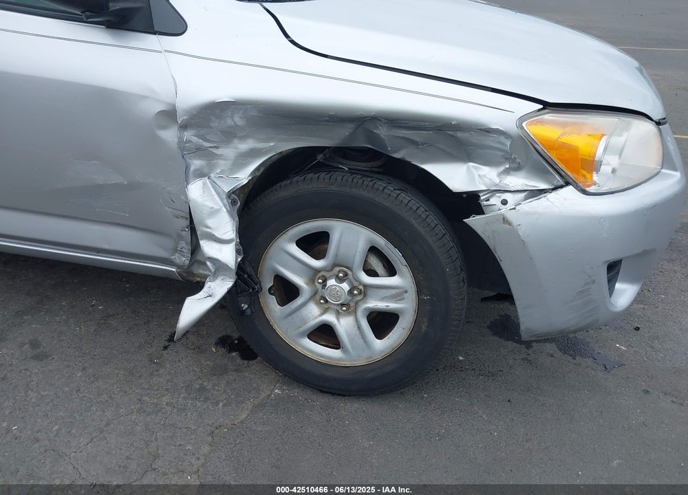 2011 TOYOTA RAV4 VIN: 2T3ZF4DV8BW099765