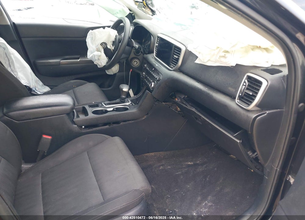 2022 KIA SPORTAGE VIN: KNDPM3AC6N7966588