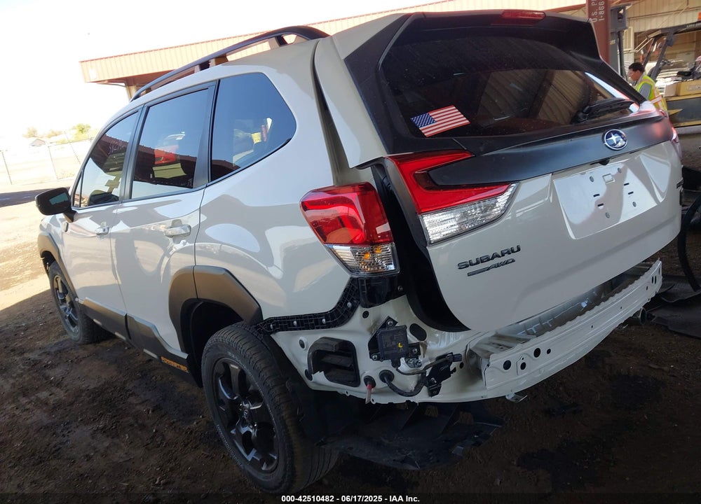 2022 SUBARU FORESTER VIN: JF2SKAMC3NH401355