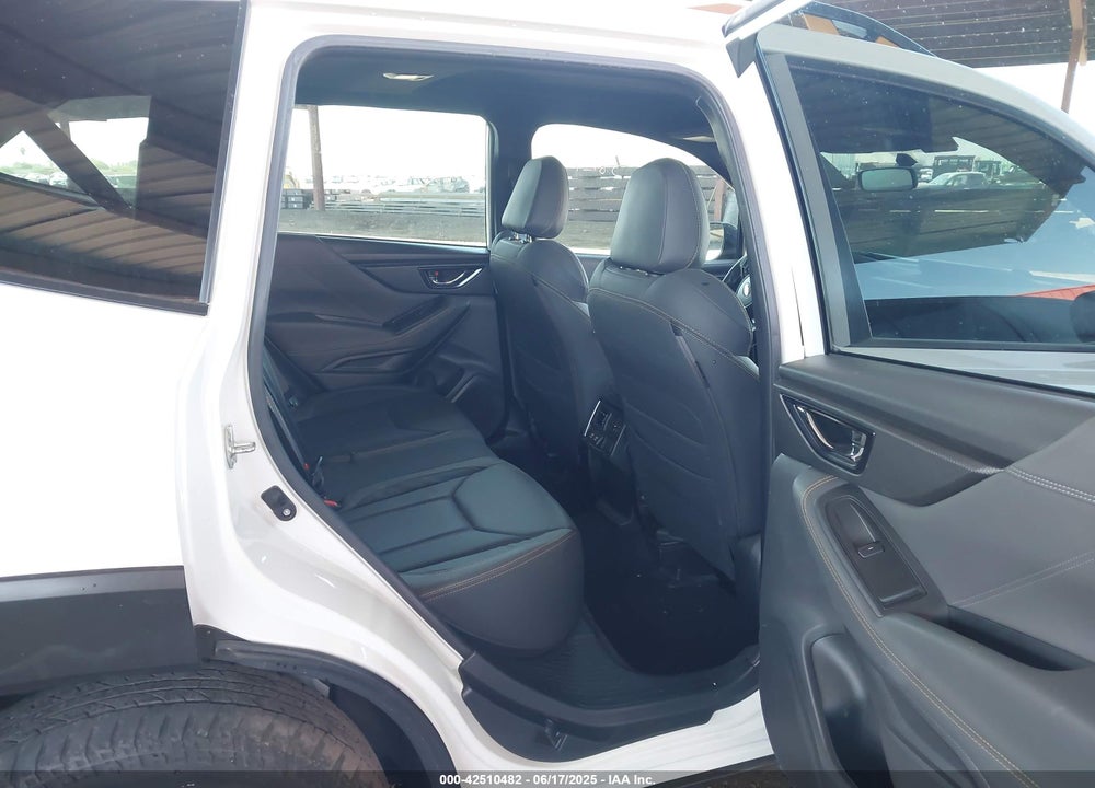 2022 SUBARU FORESTER VIN: JF2SKAMC3NH401355