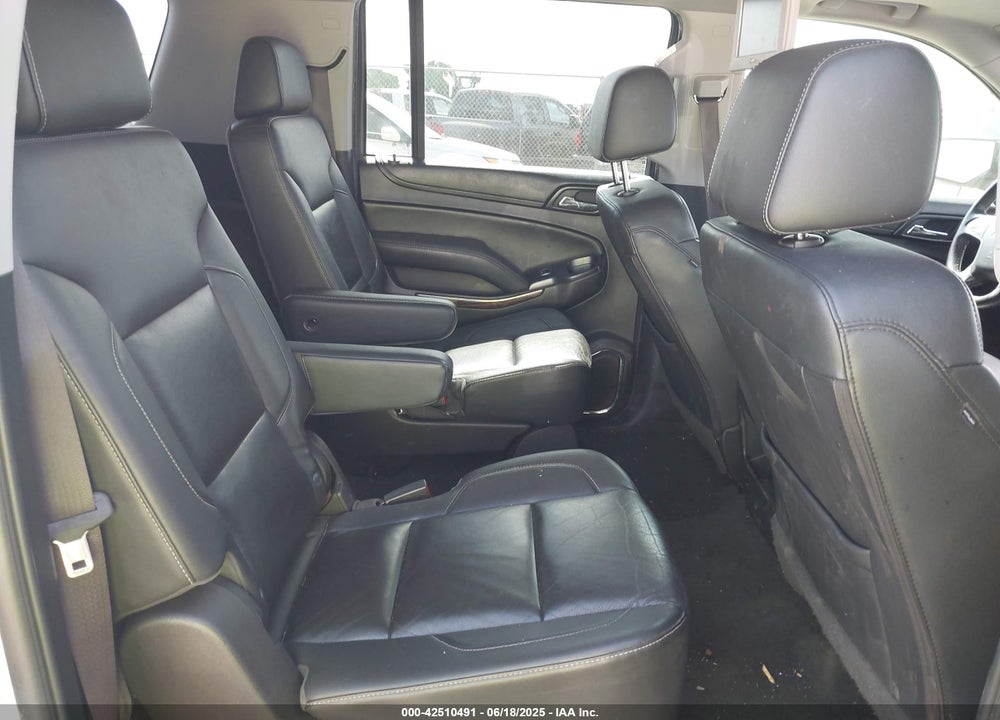 2017 CHEVROLET SUBURBAN VIN: 1GNSCHKC9HR287701
