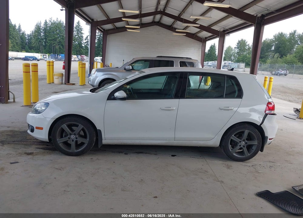 2013 VOLKSWAGEN GOLF VIN: WVWDM7AJ6DW131992