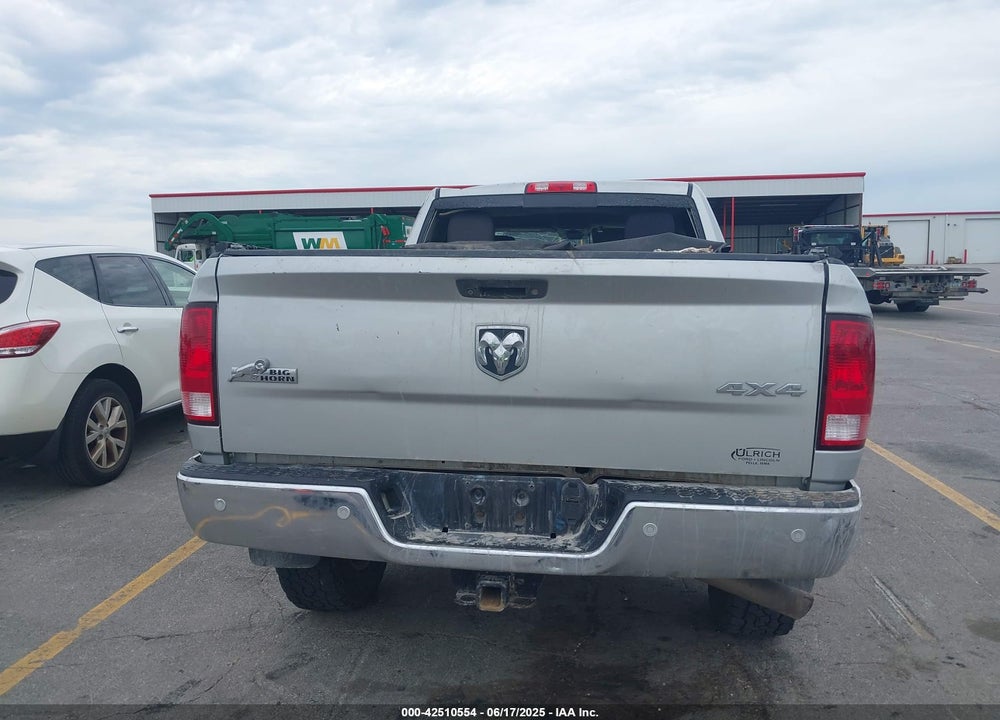 2016 RAM 2500 VIN: 3C6UR5DJXGG224039